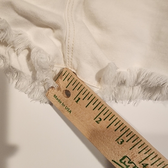 BDG Urban Outfitters Studded Distressed Shorts White High Rise Dree Cheeky Short - Picture 10 of 10